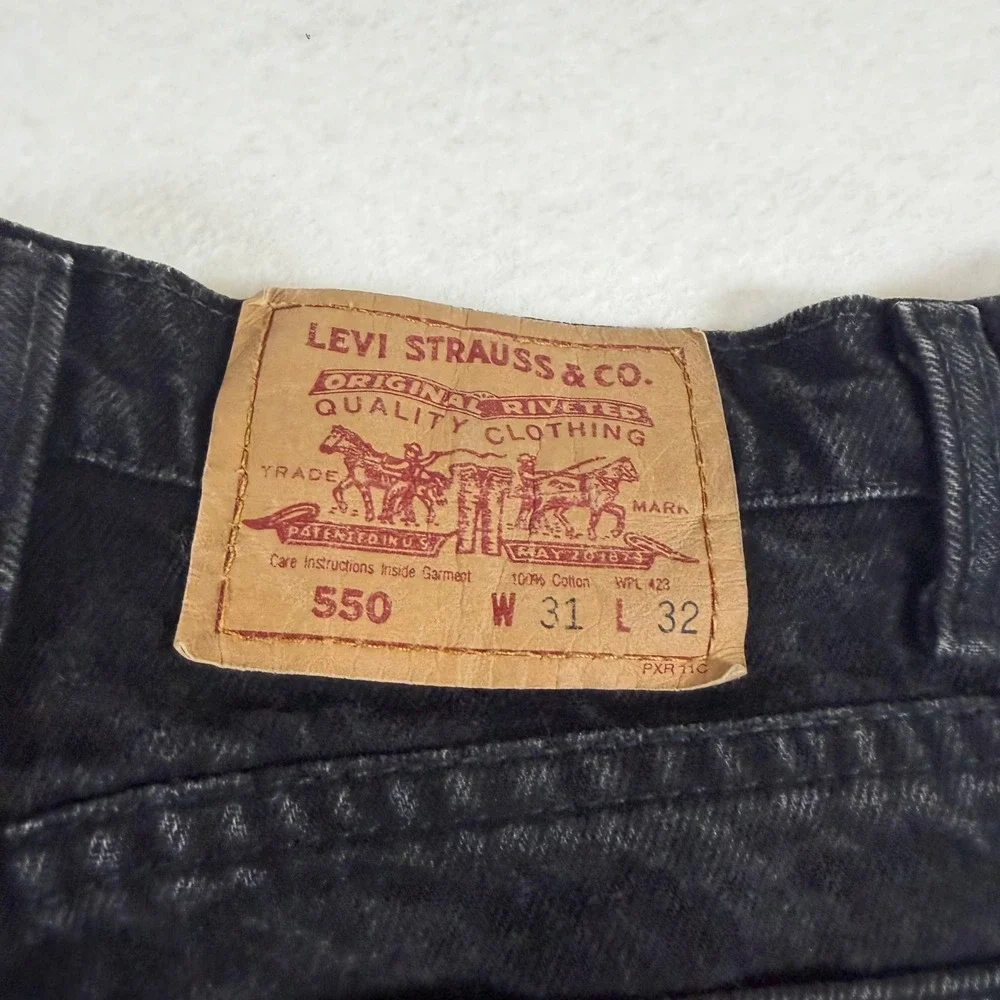 Levis levi 550